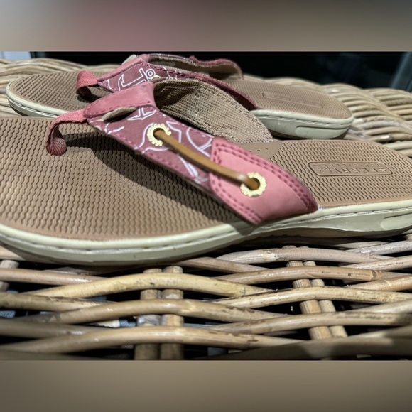 Sorry women’s sandals pink and tan - Picture 5 of 5